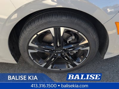 2024 Kia K5 GT-Line