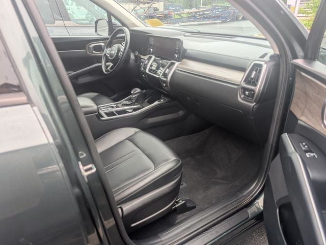 2023 Kia Sorento X-Line S