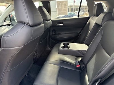 2025 Toyota Corolla Cross XLE