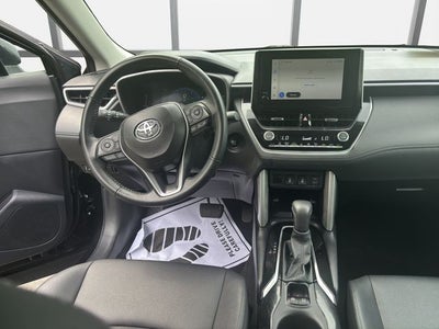 2025 Toyota Corolla Cross XLE