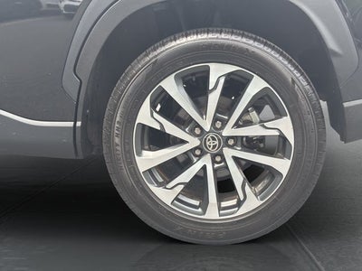 2025 Toyota Corolla Cross XLE
