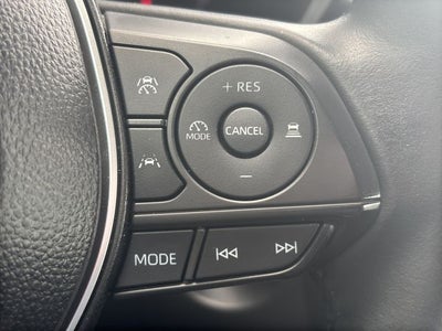 2025 Toyota Corolla Cross XLE