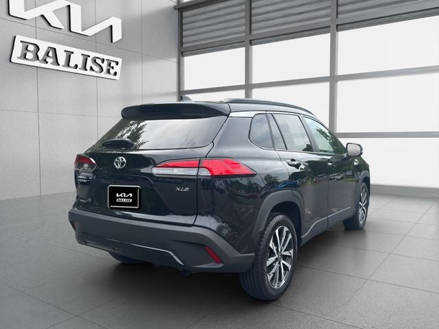 2025 Toyota Corolla Cross XLE