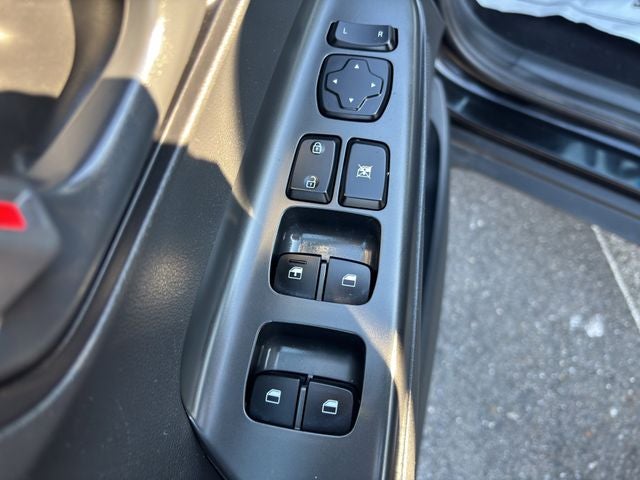 2022 Hyundai Kona SE