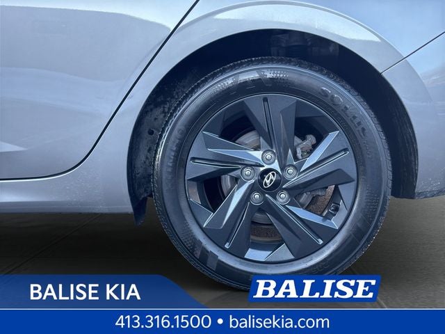 2022 Hyundai Elantra Hybrid Blue