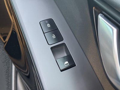 2023 Kia Niro EX Touring