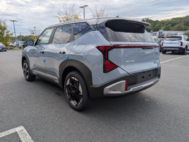 2027 Kia Seltos S