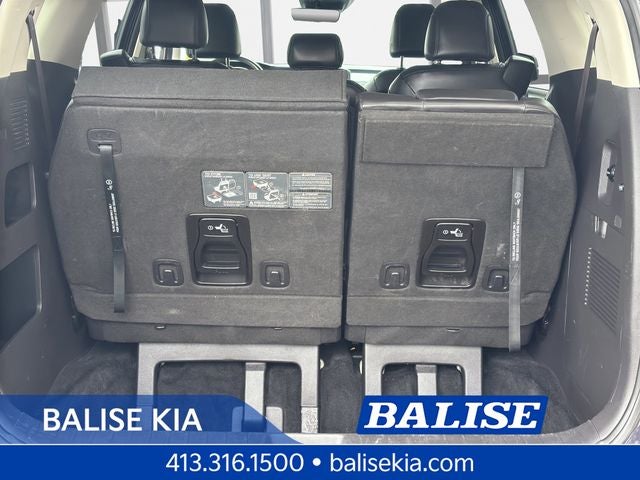 2024 Kia Carnival LX