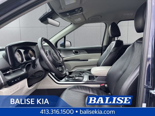 2024 Kia Carnival LX