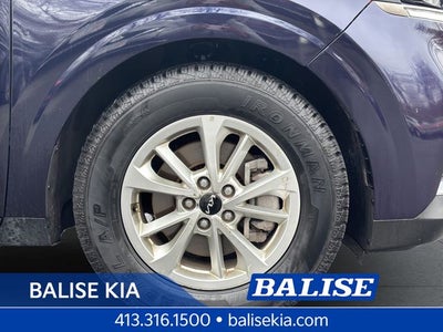 2024 Kia Carnival LX