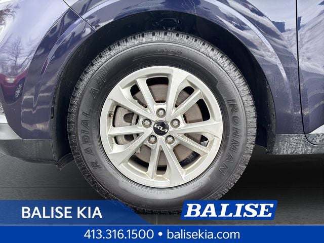 2024 Kia Carnival LX