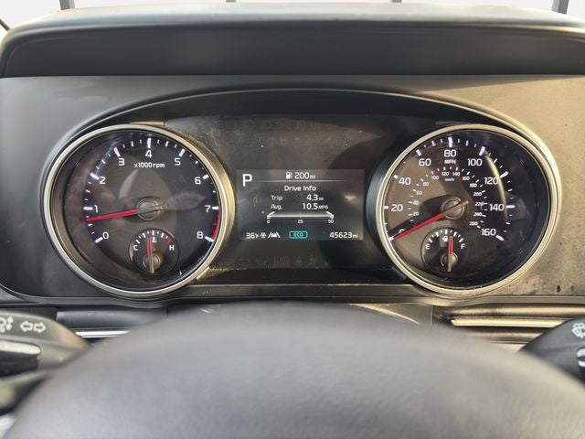 2024 Kia Carnival LX