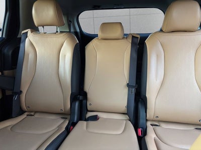 2023 Kia Carnival EX