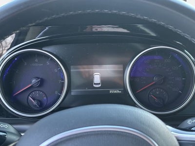 2023 Kia Carnival EX