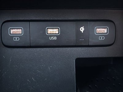 2023 Kia Carnival EX