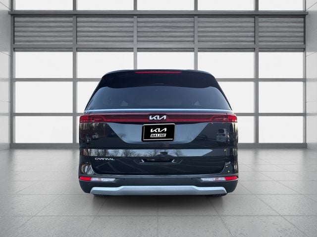2023 Kia Carnival EX