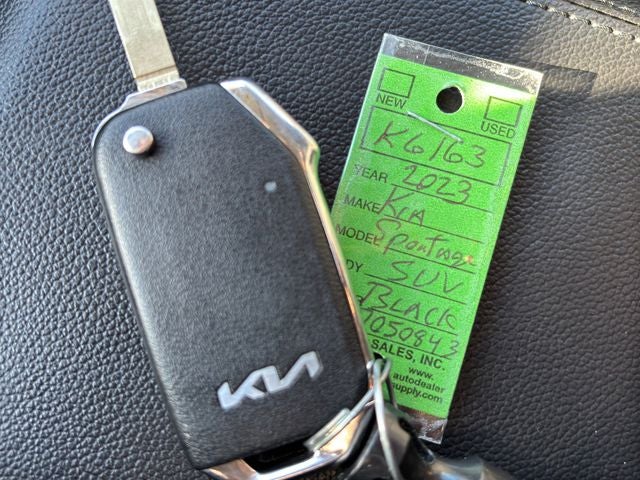 2023 Kia Sportage Hybrid LX