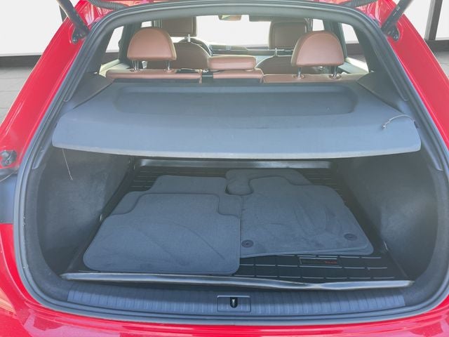 2022 Audi Q3 Premium quattro