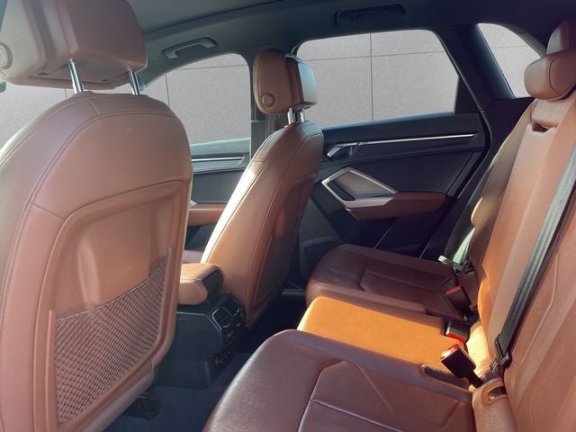 2022 Audi Q3 Premium quattro