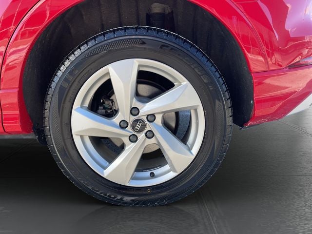 2022 Audi Q3 Premium quattro