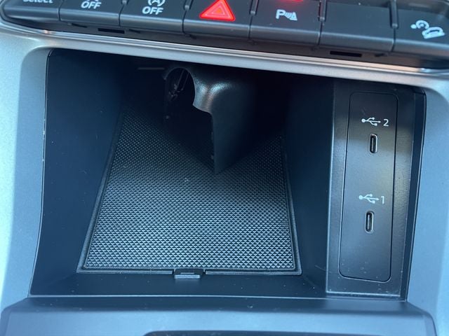 2022 Audi Q3 Premium quattro