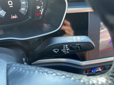 2022 Audi Q3 Premium quattro