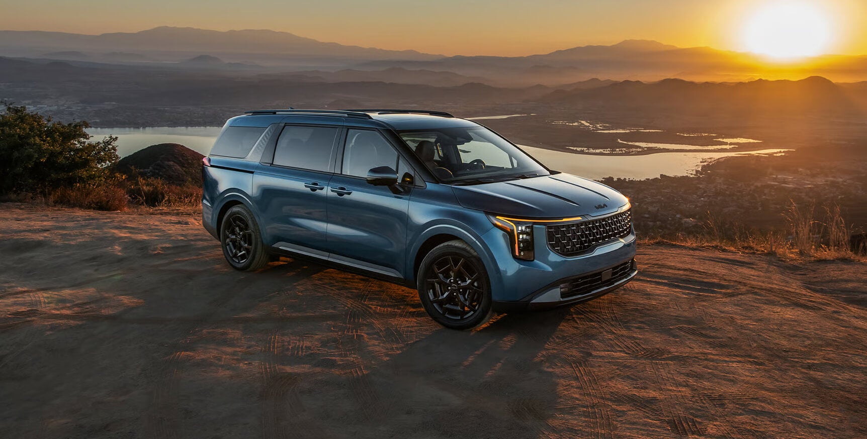 2026 Kia Carnival MPV Hero